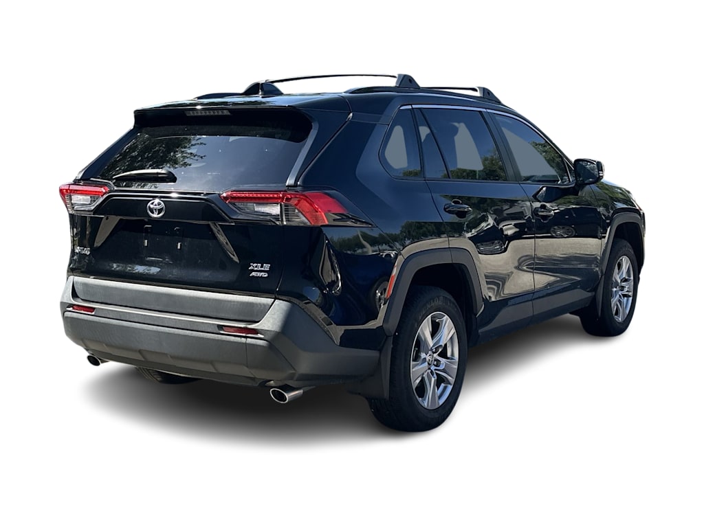Thumbnail: 2023 Toyota RAV4 - 20