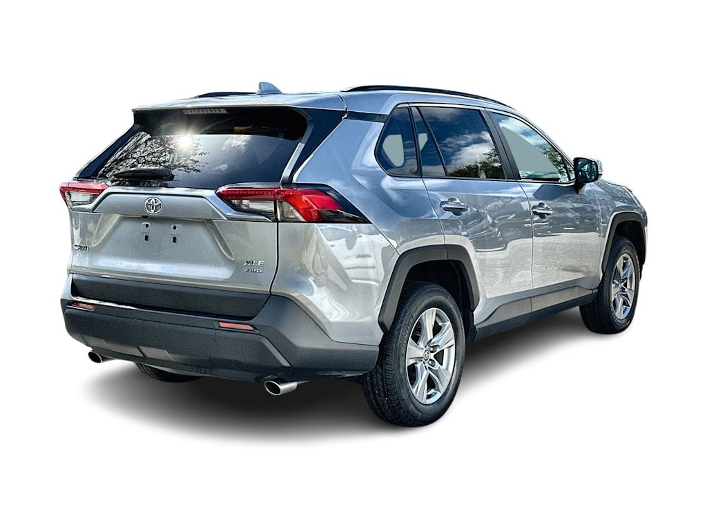 Thumbnail: 2024 Toyota RAV4 - 19