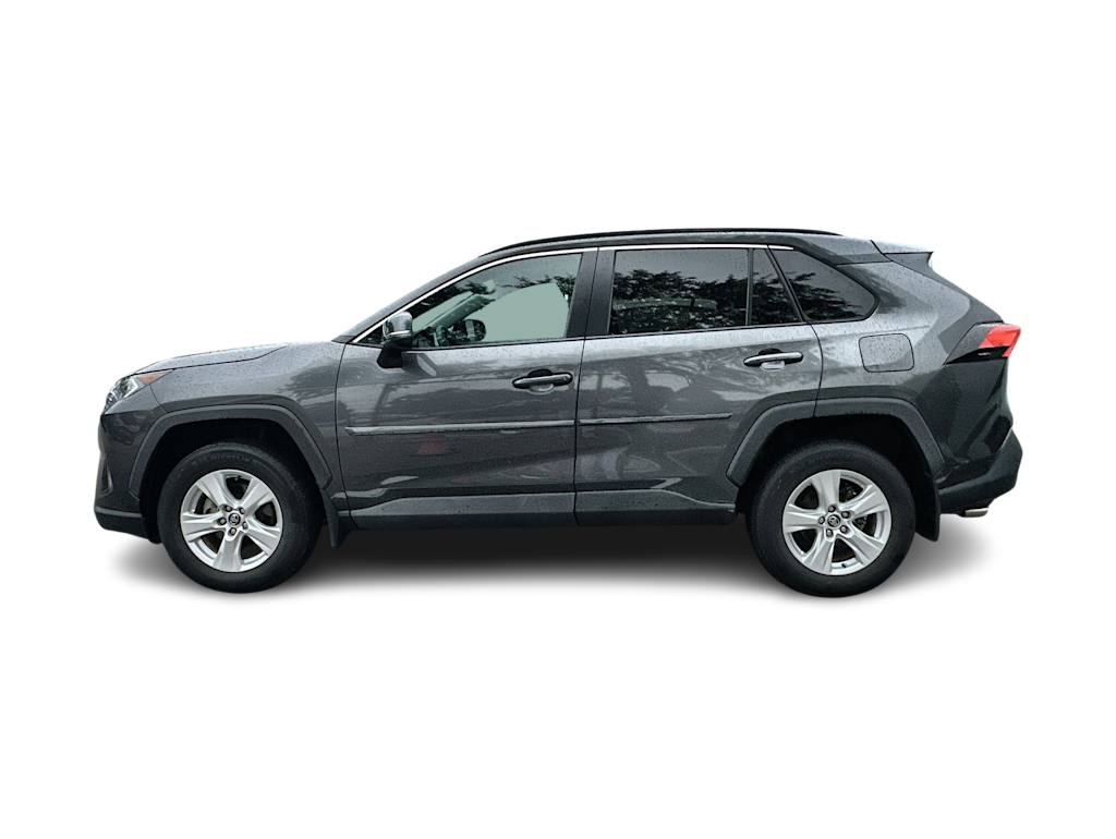 Thumbnail: 2021 Toyota RAV4 - 3