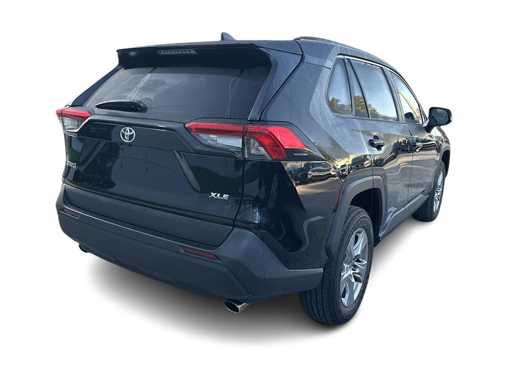Thumbnail: 2023 Toyota RAV4 - 18