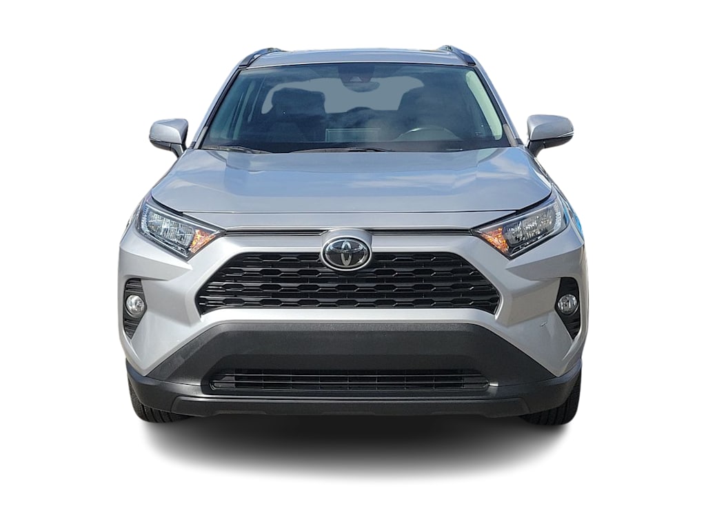 2020 Toyota RAV4 XLE 6