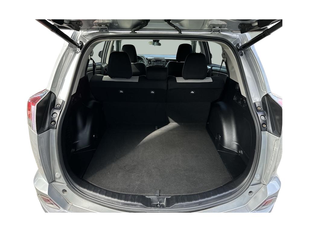 Thumbnail: 2018 Toyota RAV4 - 16