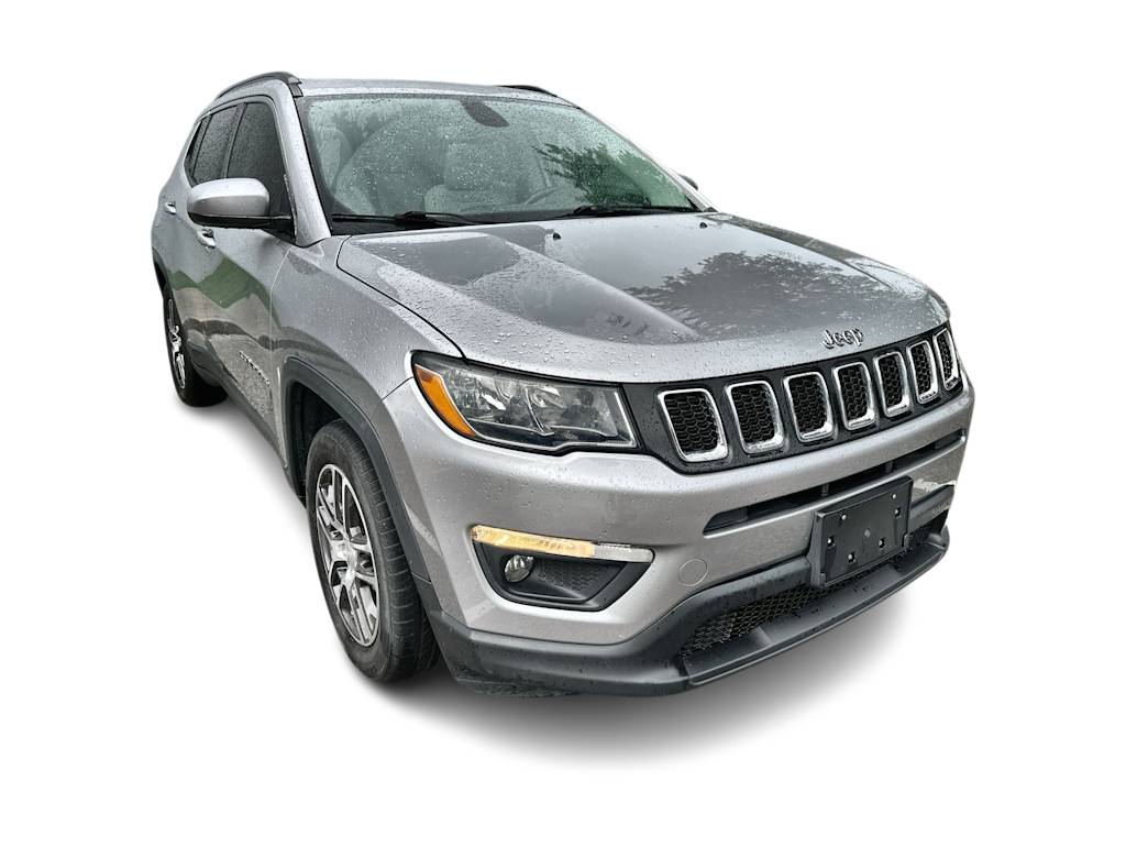 Thumbnail: 2019 Jeep Compass - 22