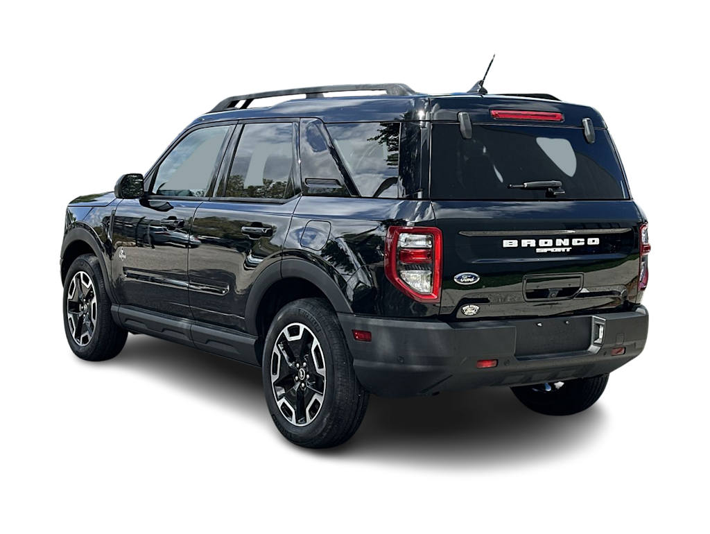 Thumbnail: 2023 Ford Bronco Sport - 4