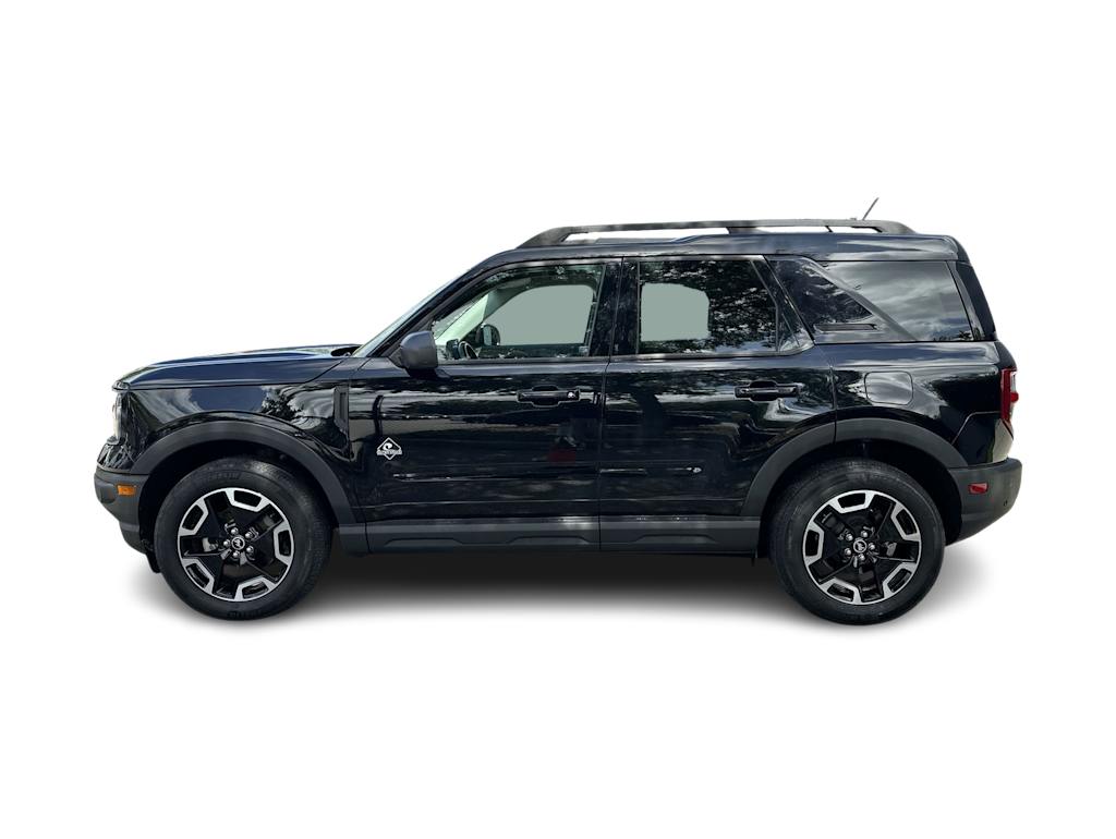 Thumbnail: 2023 Ford Bronco Sport - 3