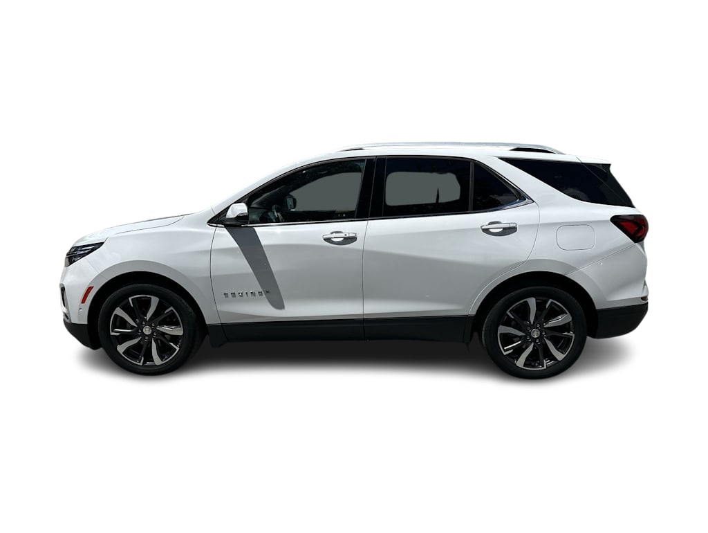 Thumbnail: 2022 Chevrolet Equinox - 3