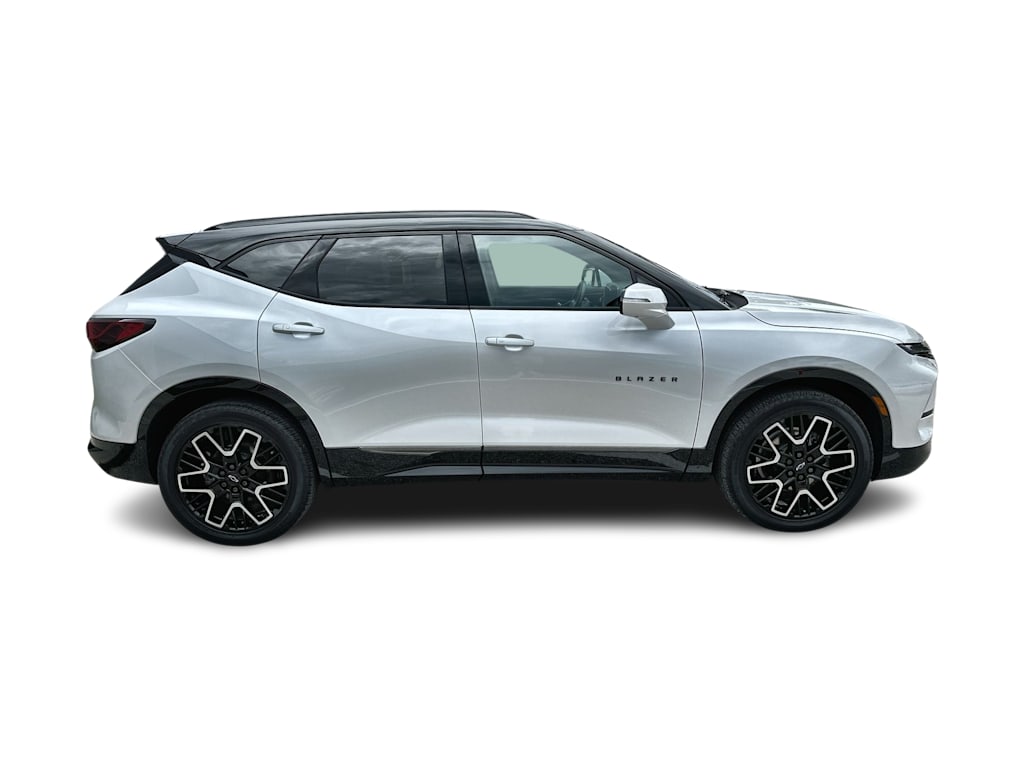 Thumbnail: 2024 Chevrolet Blazer - 21