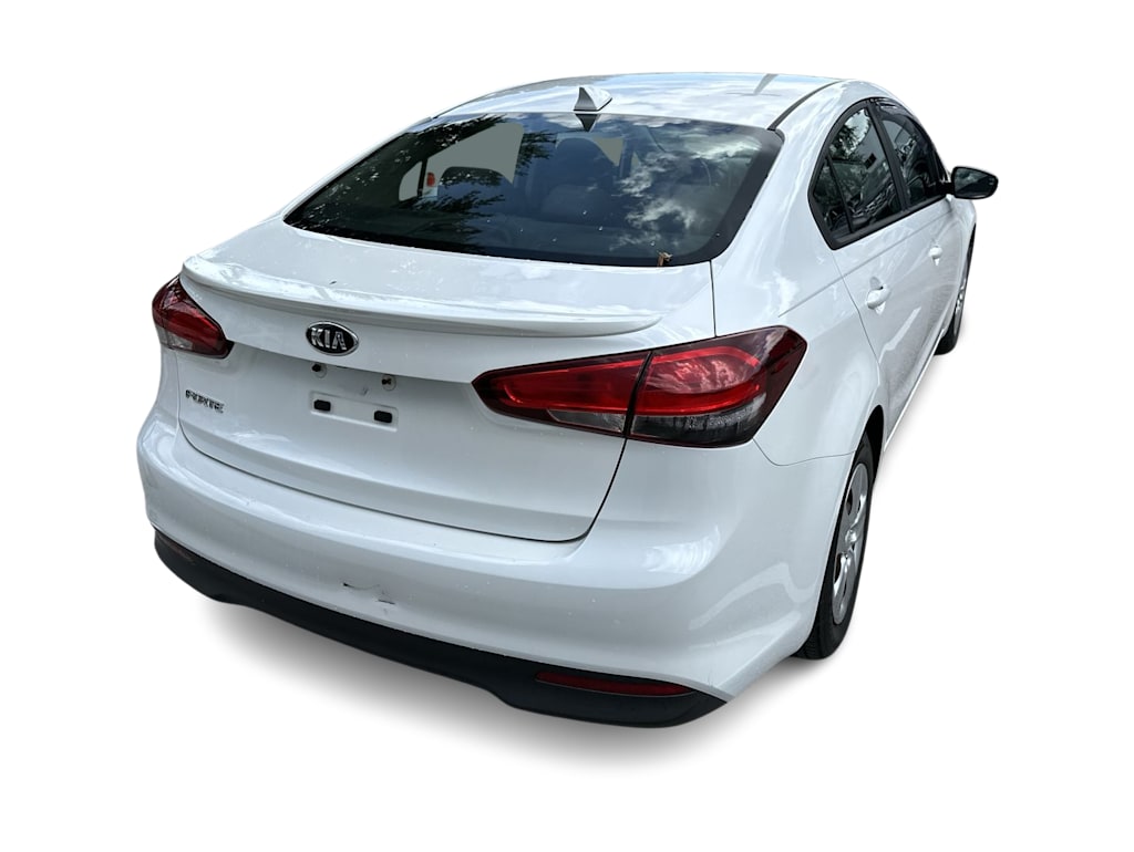 Thumbnail: 2018 Kia Forte - 19
