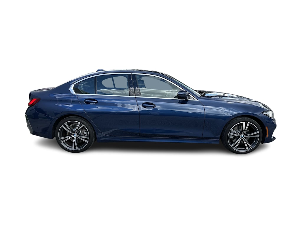 Thumbnail: 2024 BMW 3 Series - 21