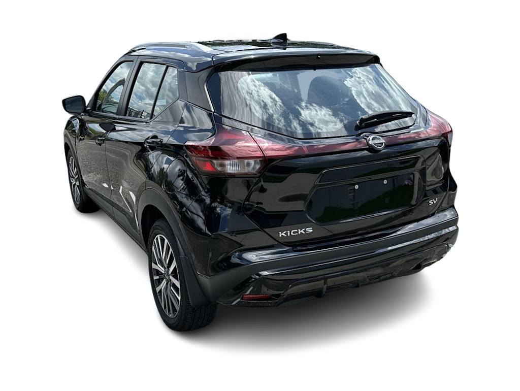 Thumbnail: 2024 Nissan Kicks - 18