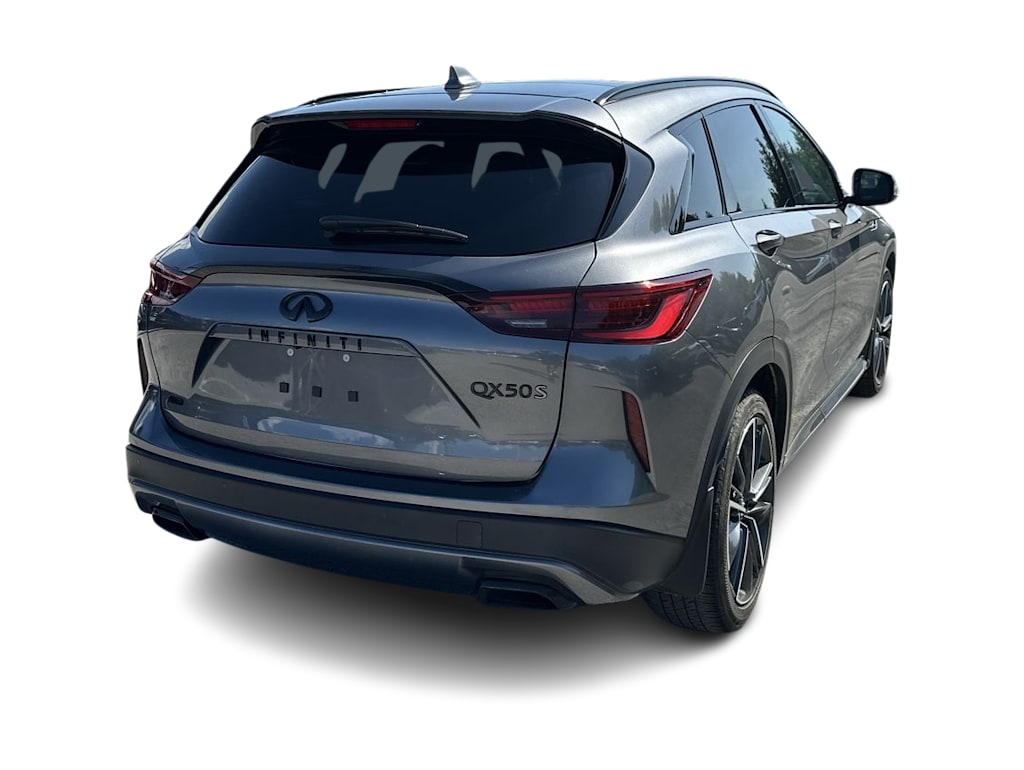 Thumbnail: 2023 INFINITI QX50 - 16