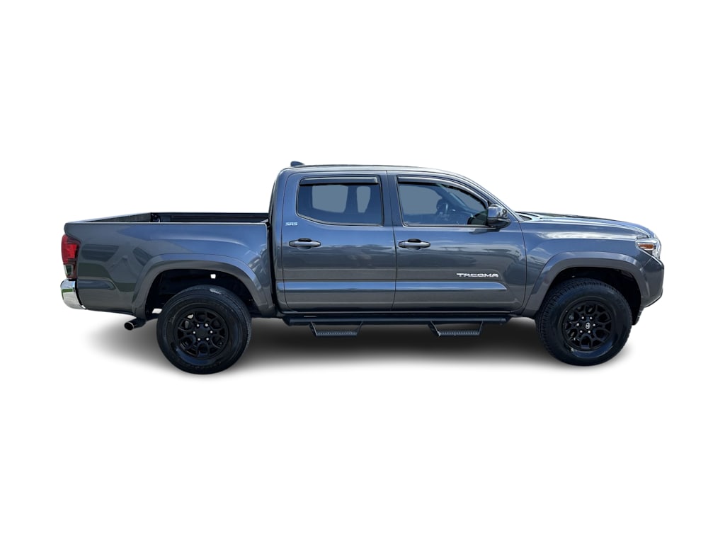 Thumbnail: 2021 Toyota Tacoma - 21