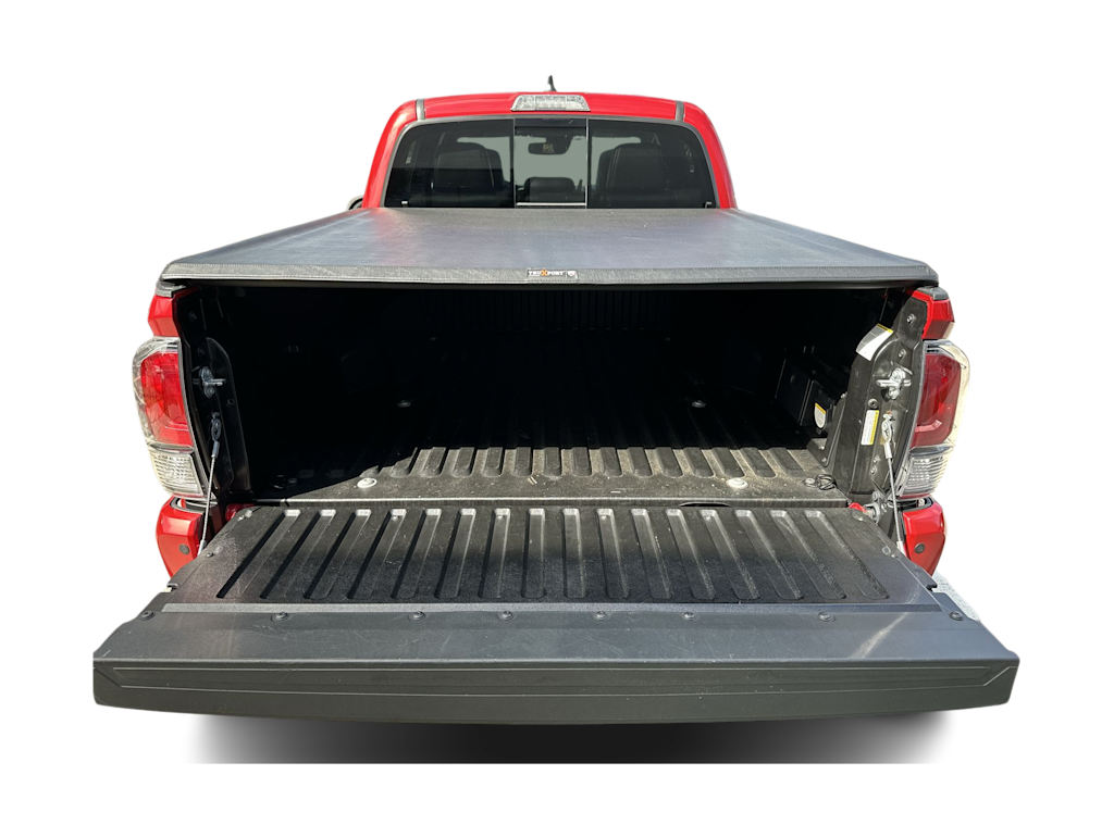 Thumbnail: 2023 Toyota Tacoma - 16