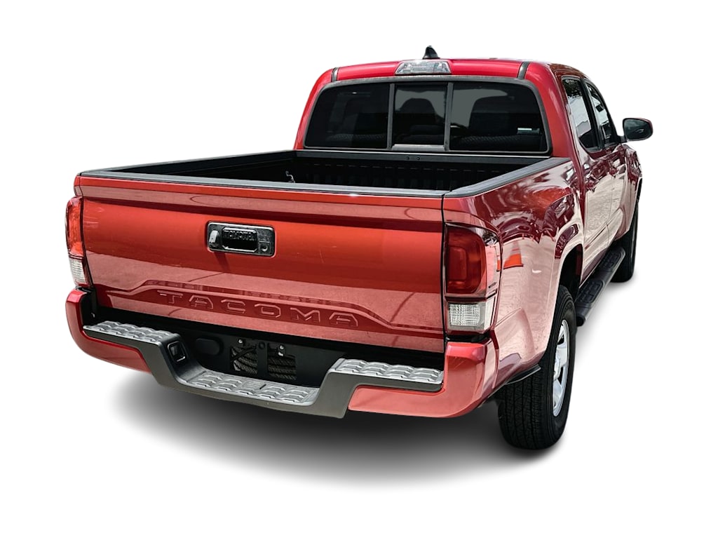 Thumbnail: 2023 Toyota Tacoma - 18
