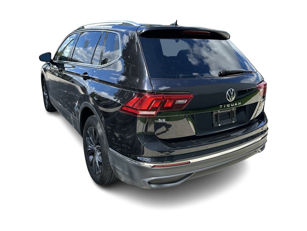Thumbnail: 2024 Volkswagen Tiguan - 4