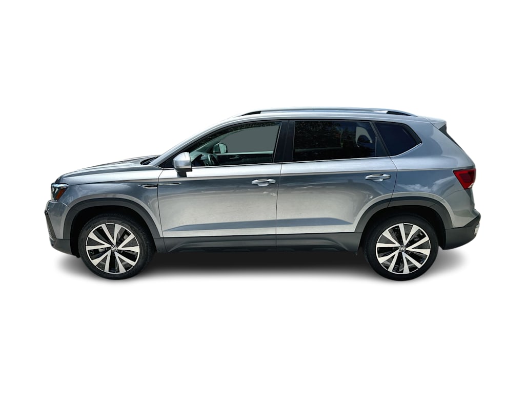 Thumbnail: 2024 Volkswagen Taos - 3