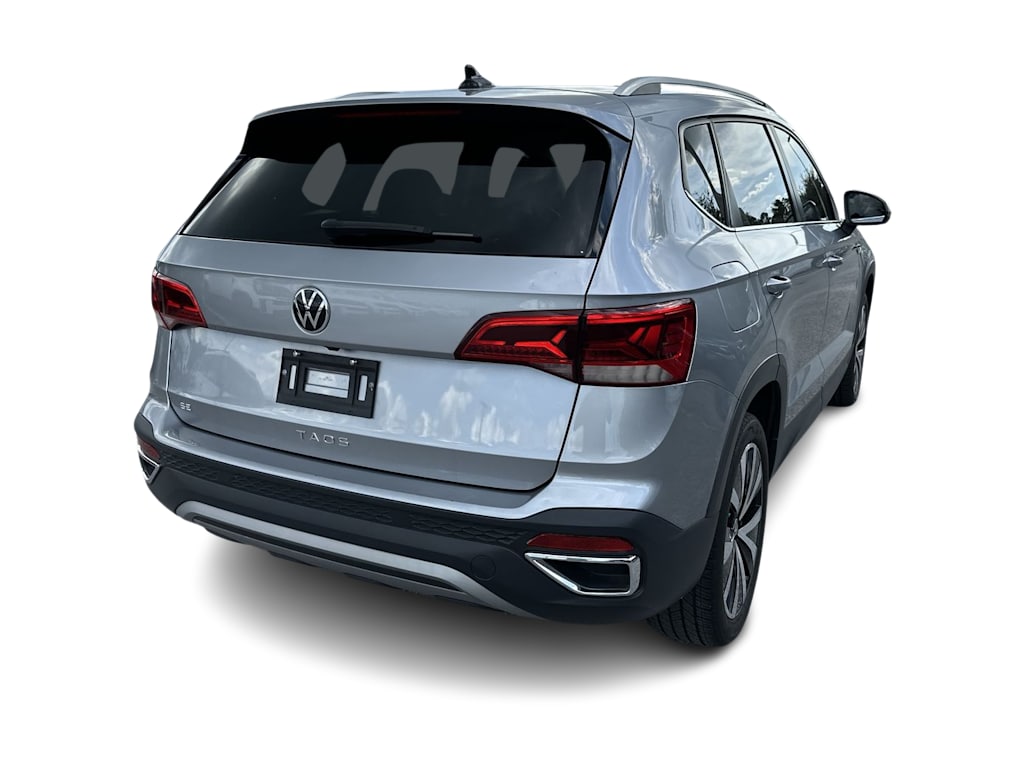 Thumbnail: 2024 Volkswagen Taos - 17