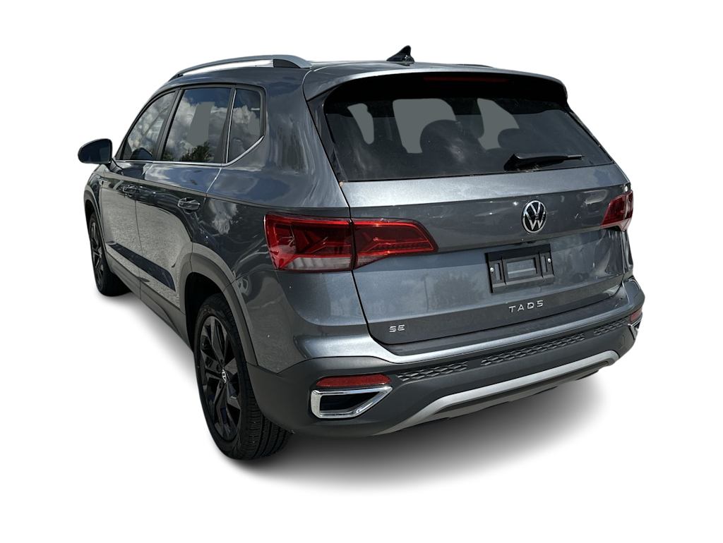 Thumbnail: 2024 Volkswagen Taos - 4