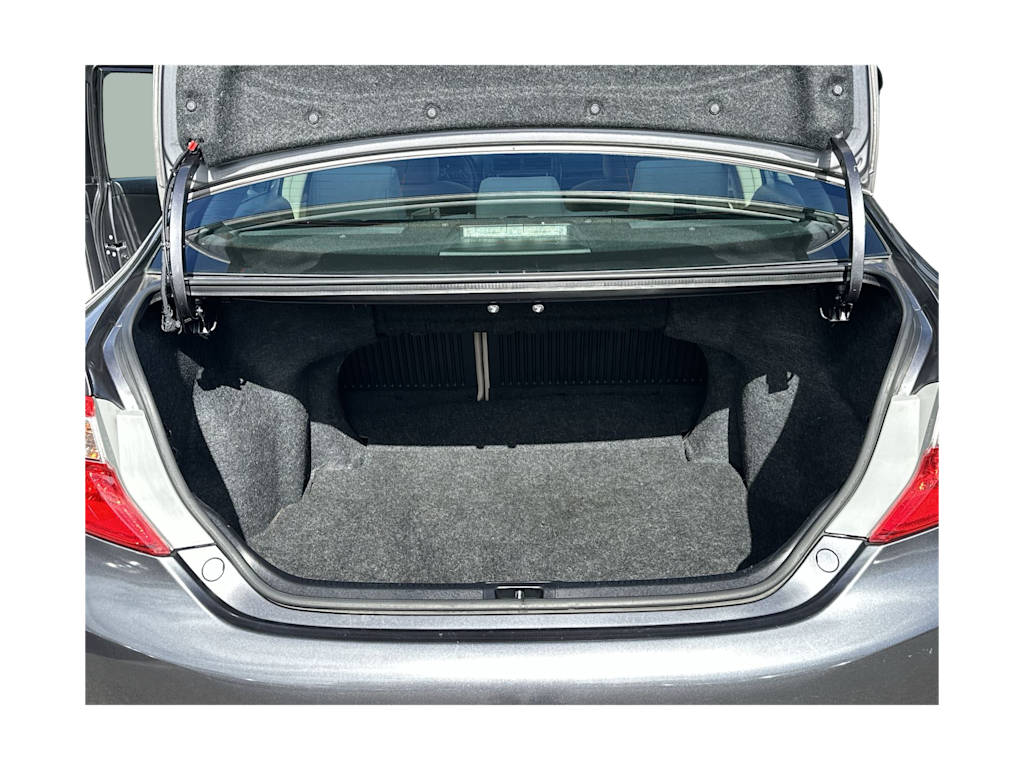 Thumbnail: 2014 Toyota Camry - 14