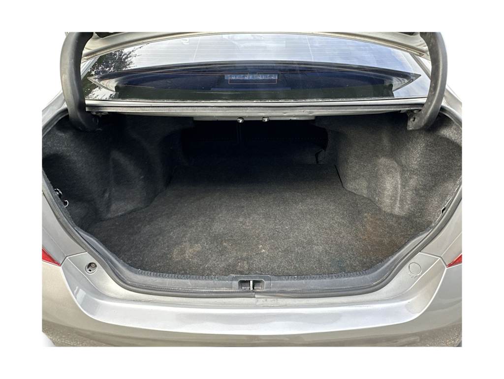 Thumbnail: 2016 Toyota Camry - 16