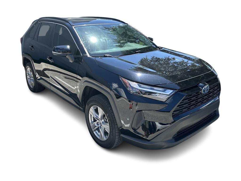 Thumbnail: 2022 Toyota RAV4 - 23