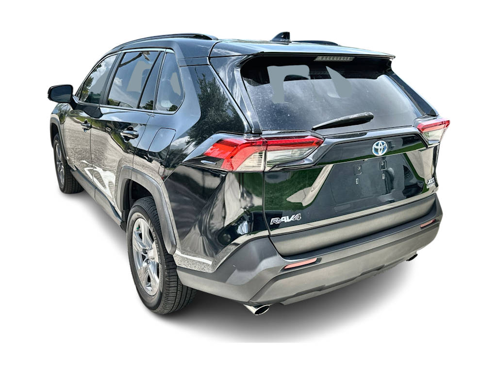 Thumbnail: 2022 Toyota RAV4 - 3