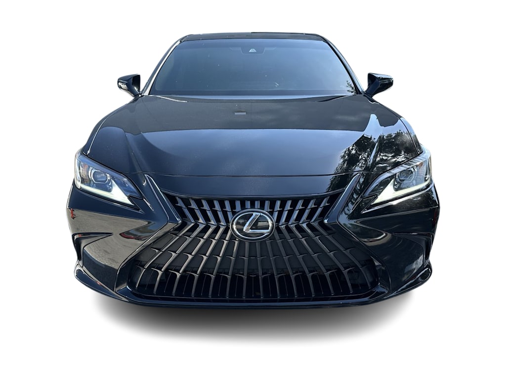 Thumbnail: 2022 Lexus ES - 21