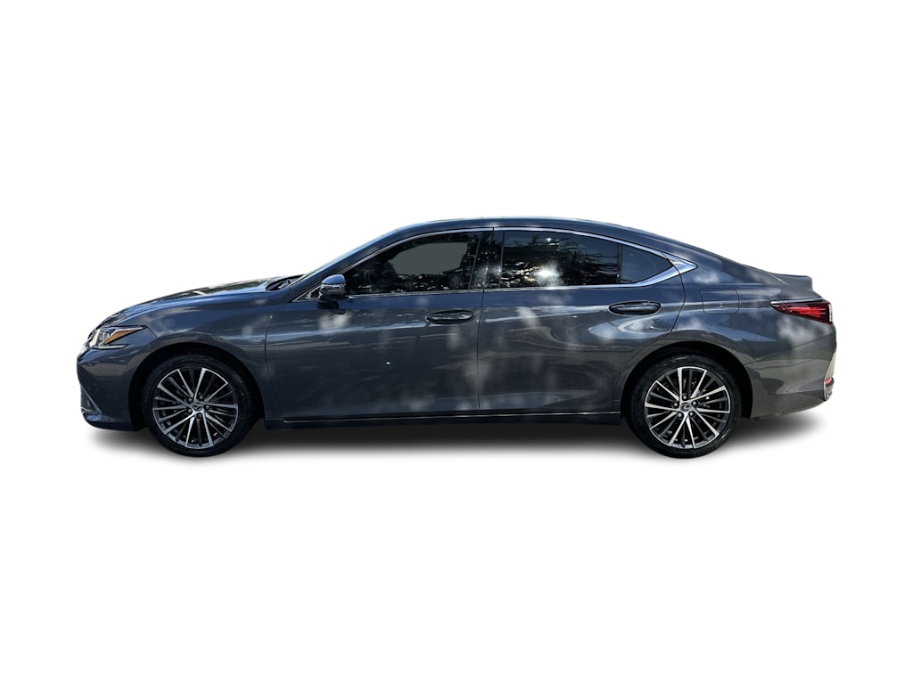 Thumbnail: 2023 Lexus ES - 3