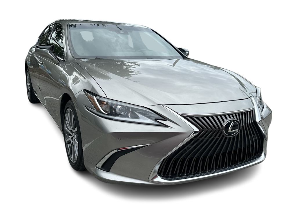 Thumbnail: 2021 Lexus ES - 23