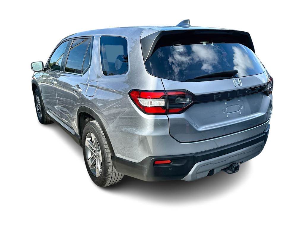 Thumbnail: 2023 Honda Pilot - 4