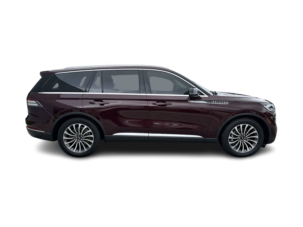 Thumbnail: 2021 Lincoln Aviator - 20