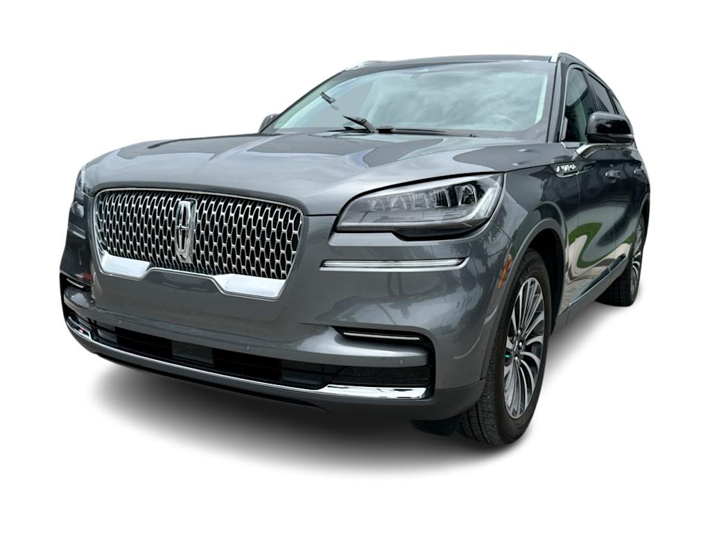 Thumbnail: 2023 Lincoln Aviator - 4