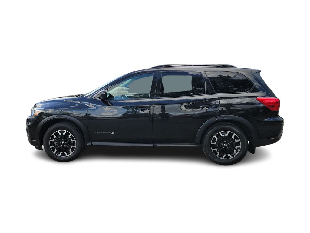 2019 Nissan Pathfinder SL 3