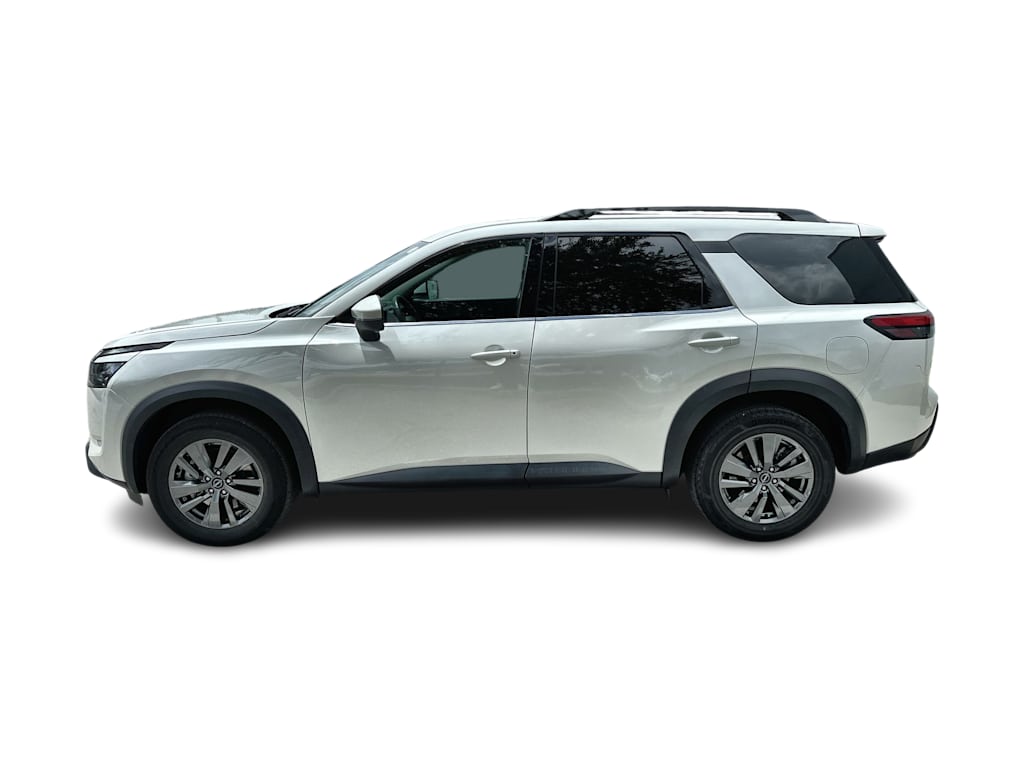 Thumbnail: 2024 Nissan Pathfinder - 3