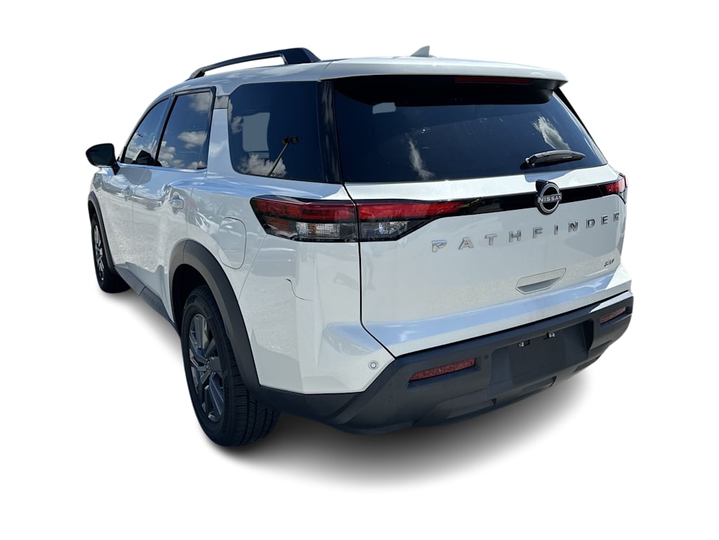 Thumbnail: 2024 Nissan Pathfinder - 4