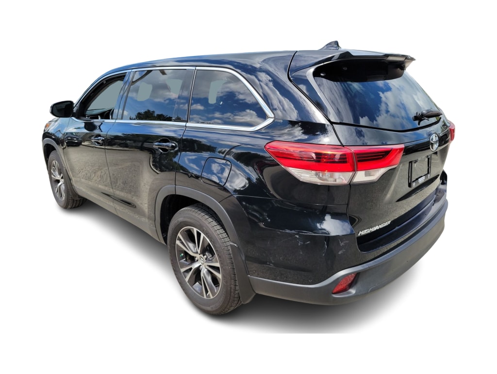 2019 Toyota Highlander Plus 4