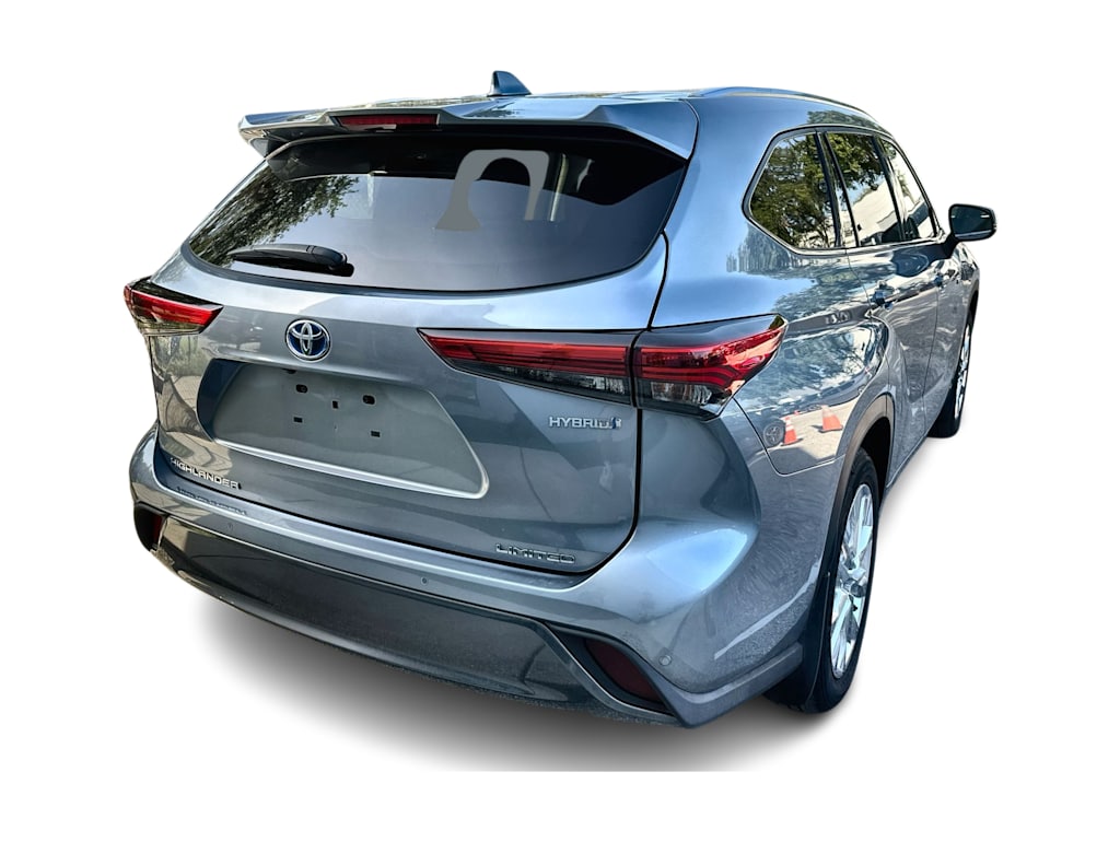Thumbnail: 2021 Toyota Highlander - 20
