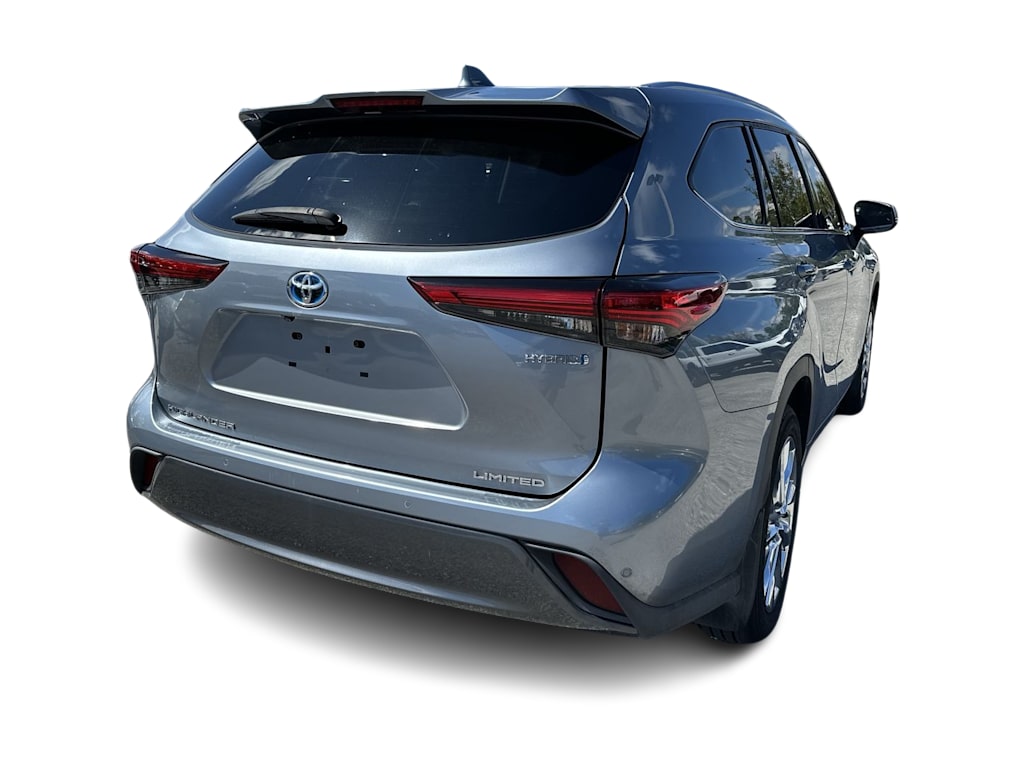 Thumbnail: 2021 Toyota Highlander - 20