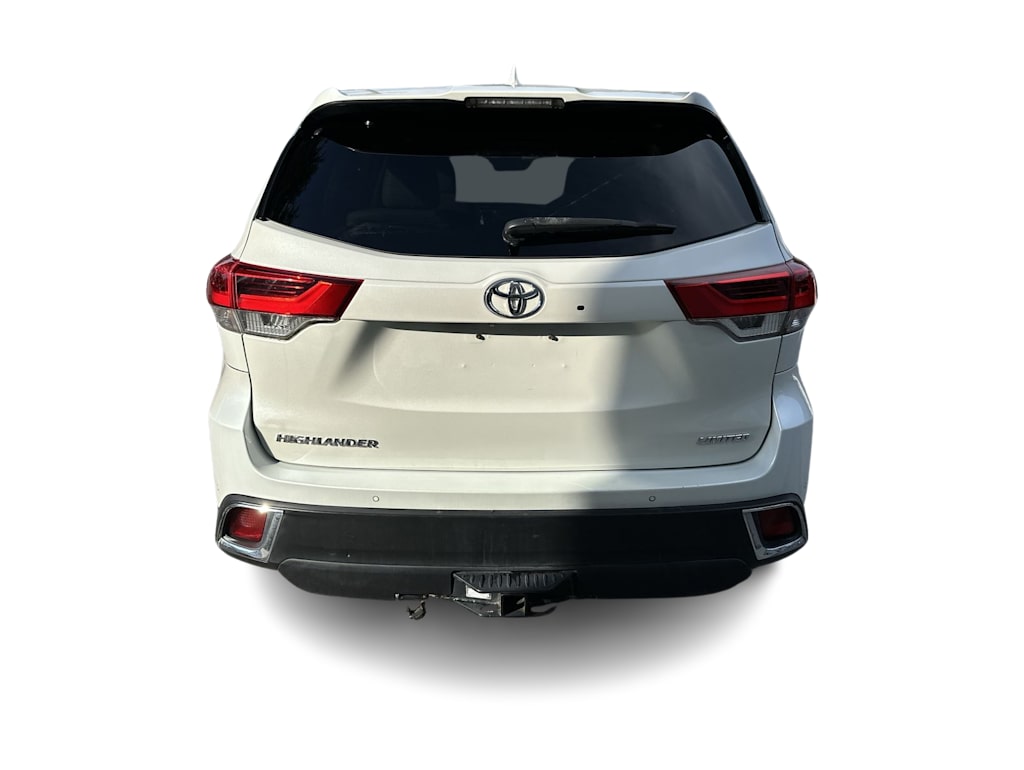 Thumbnail: 2017 Toyota Highlander - 4