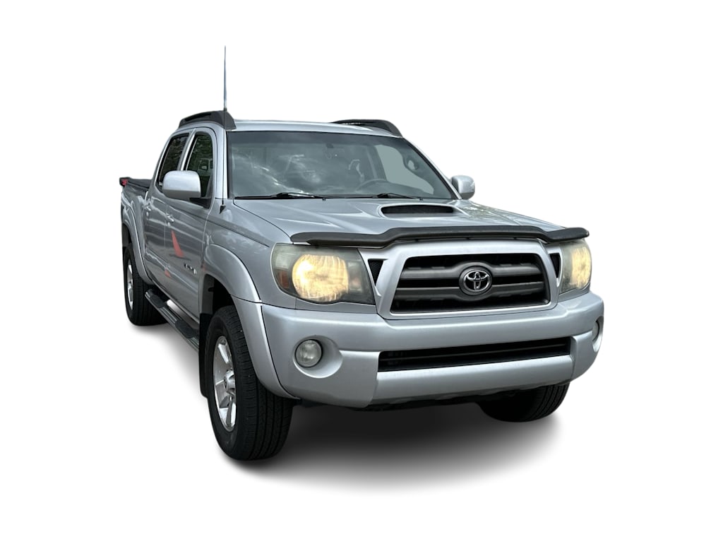 Thumbnail: 2010 Toyota Tacoma - 22