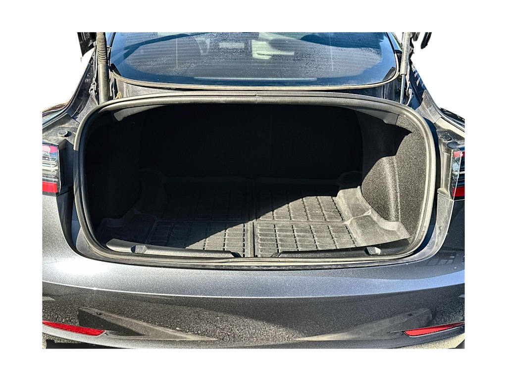 Thumbnail: 2023 Tesla Model 3 - 14