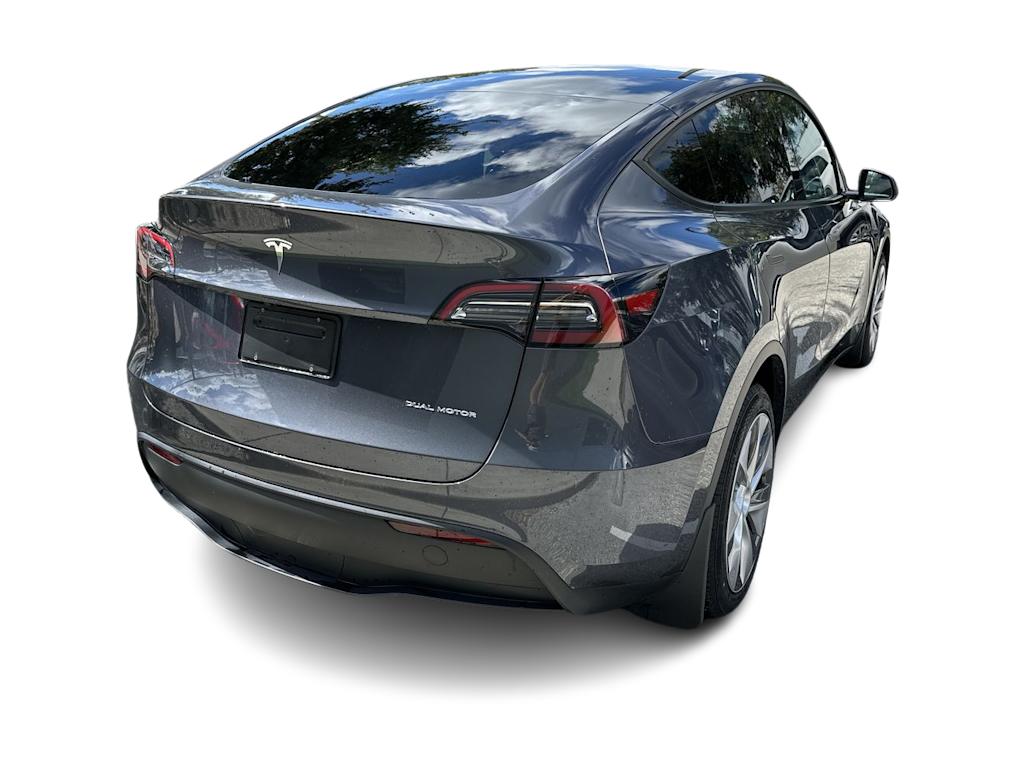 Thumbnail: 2023 Tesla Model Y - 17