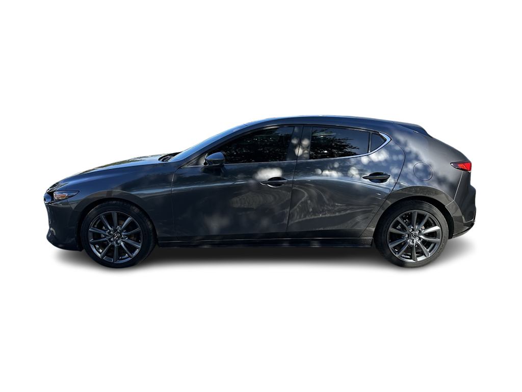 Thumbnail: 2022 Mazda Mazda3 - 3