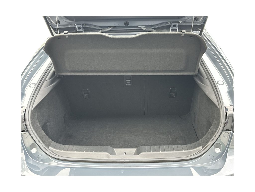 Thumbnail: 2022 Mazda Mazda3 - 15