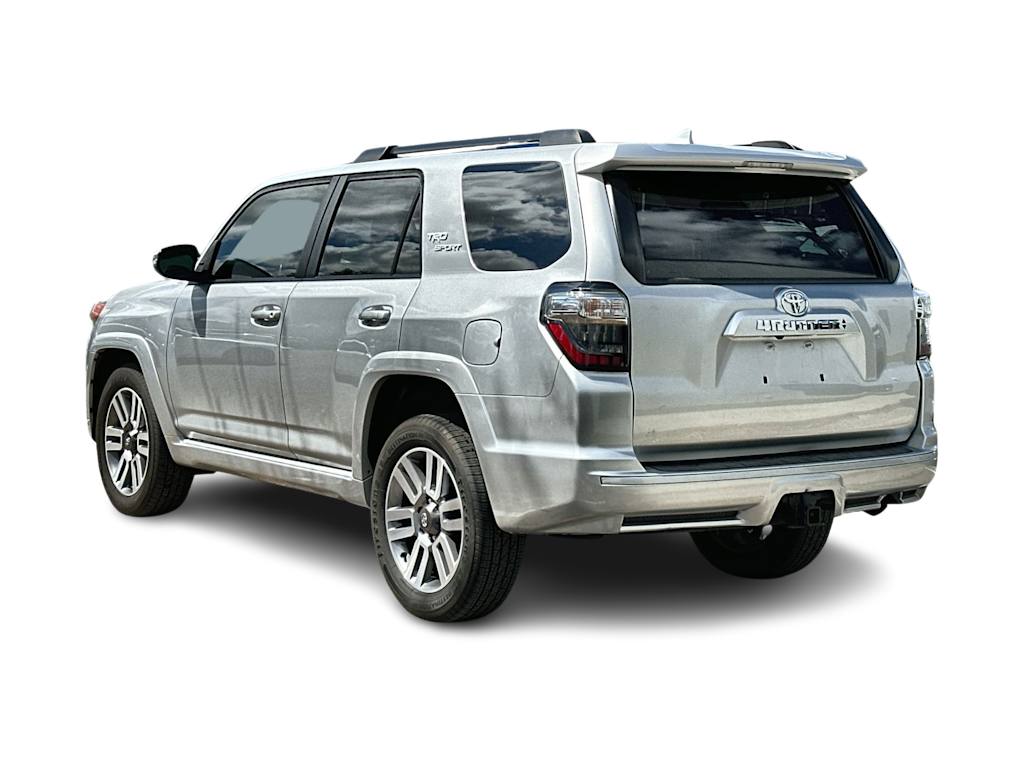 Thumbnail: 2022 Toyota 4Runner - 4
