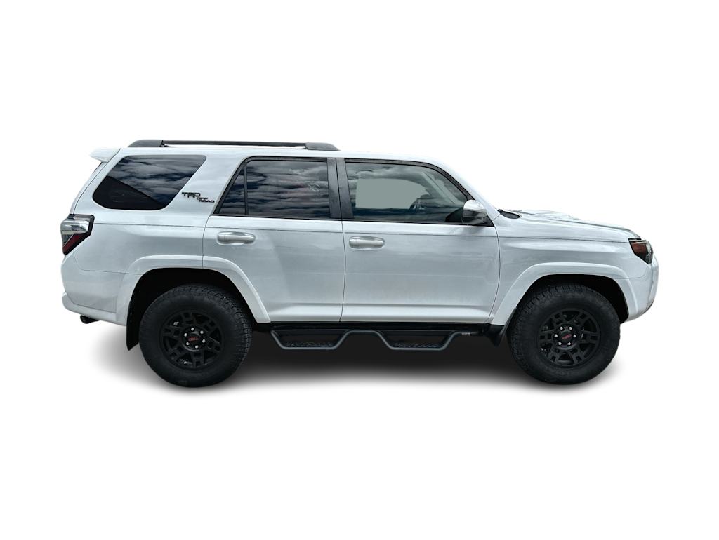 Thumbnail: 2020 Toyota 4Runner - 21