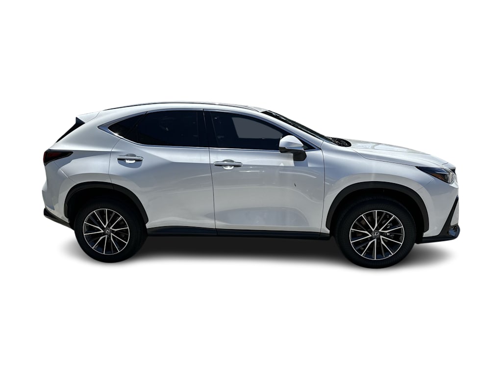 Thumbnail: 2024 Lexus ES - 18