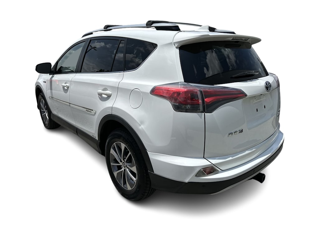 Thumbnail: 2017 Toyota RAV4 - 3