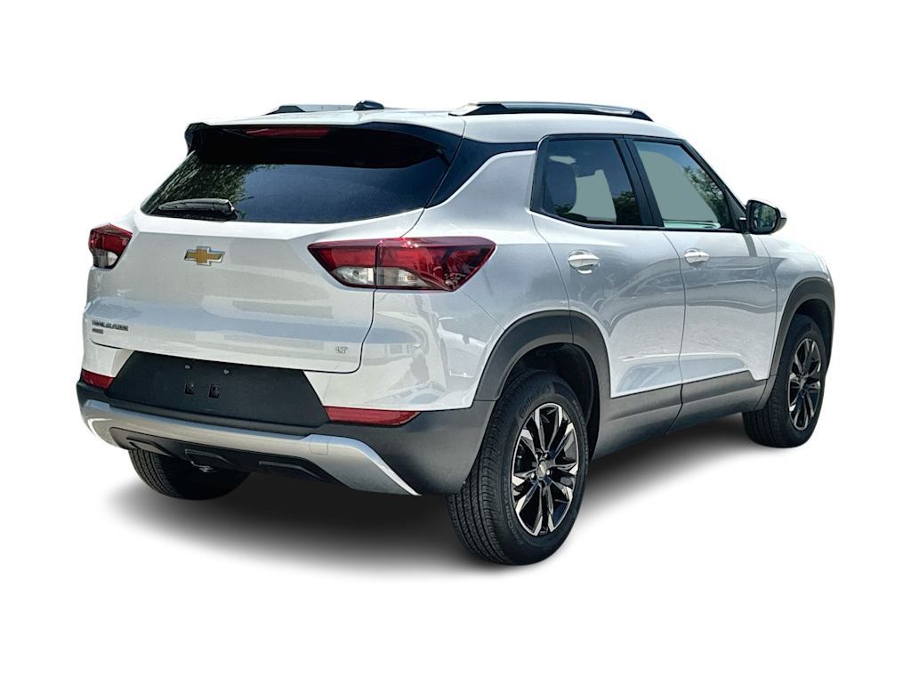 Thumbnail: 2023 Chevrolet TrailBlazer - 20