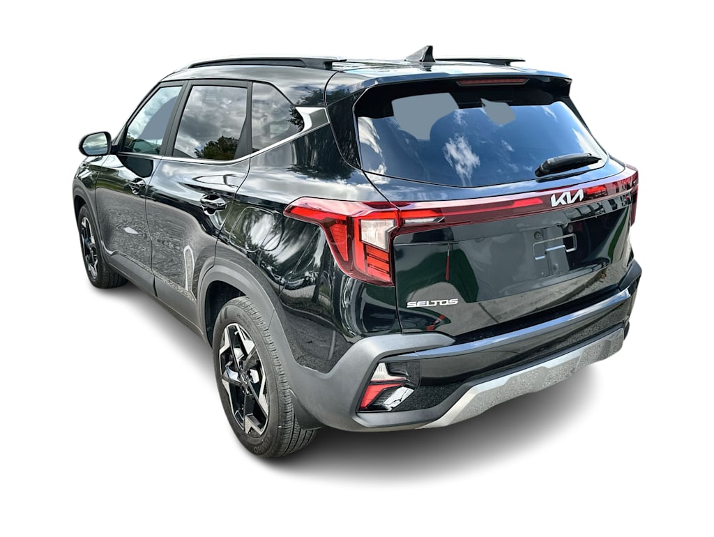 Thumbnail: 2024 Kia Seltos - 4